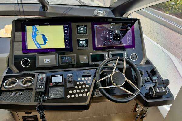 Sunseeker 74 Sport Yacht Yacht For Sale