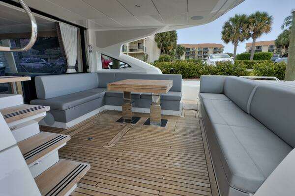Sunseeker 74 Sport Yacht Yacht For Sale