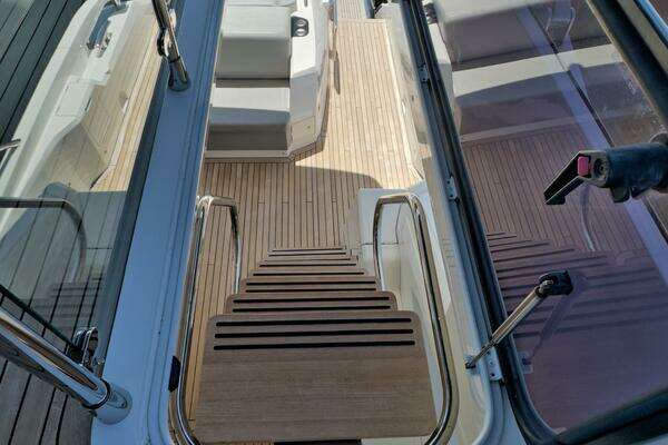 Sunseeker 74 Sport Yacht Yacht For Sale