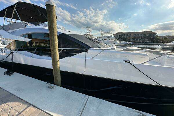 Sunseeker 74 Sport Yacht Yacht For Sale