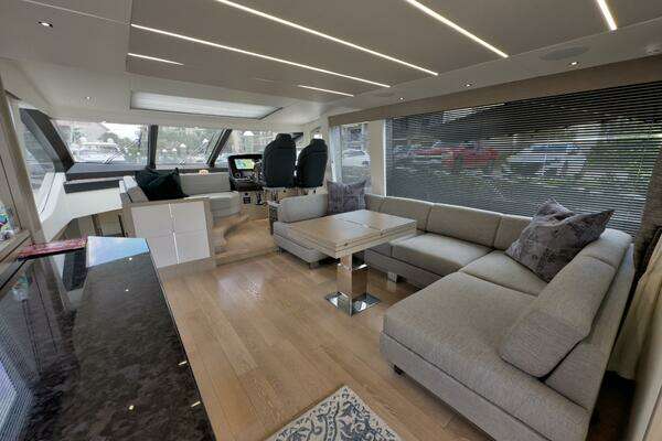 Sunseeker 74 Sport Yacht Yacht For Sale