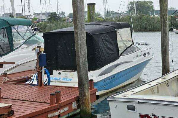 Photo of the 2002 Regal 262 LSC "DOUBLE DOWN"