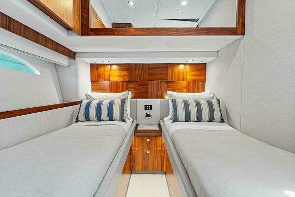 Riviera  Yacht For Sale