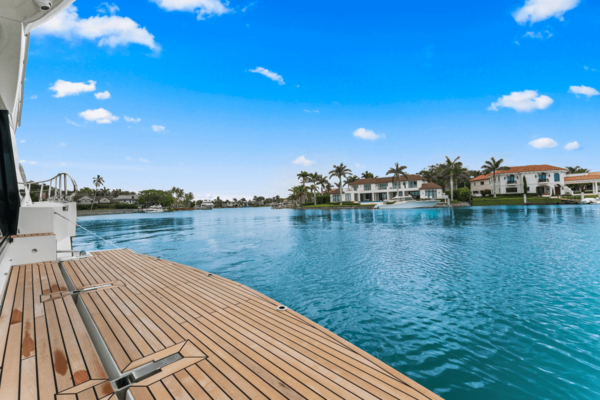Galeon 500 FLY Yacht For Sale