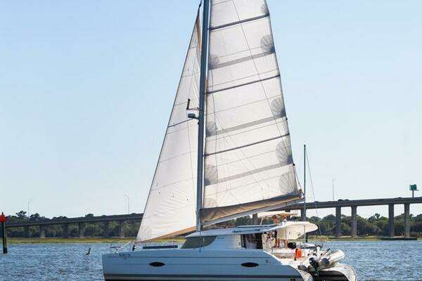 Fountaine Pajot  Yacht For Sale