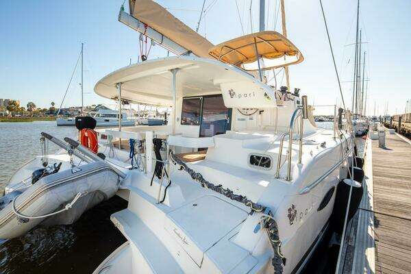 Fountaine Pajot  Yacht For Sale