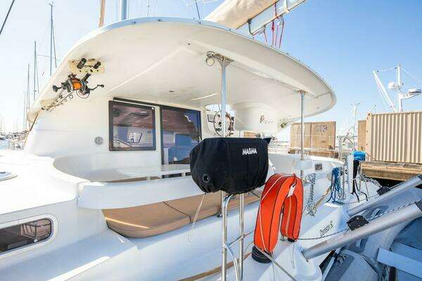 Fountaine Pajot  Yacht For Sale