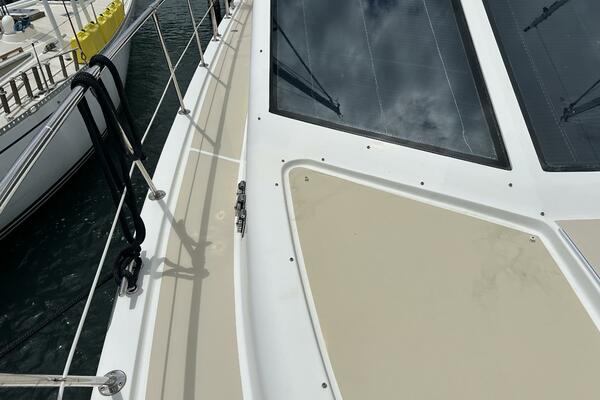 50ft Jefferson Yacht For Sale