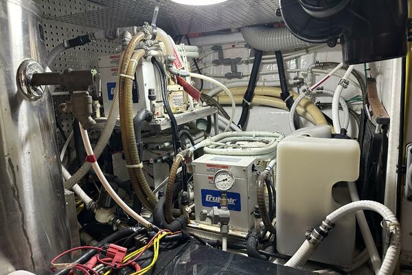 50ft Jefferson Yacht For Sale