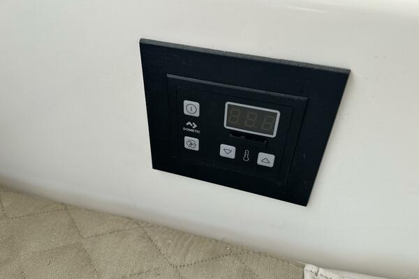 50ft Jefferson Yacht For Sale