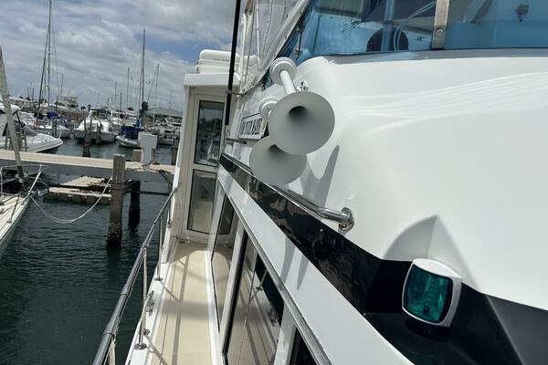 50ft Jefferson Yacht For Sale