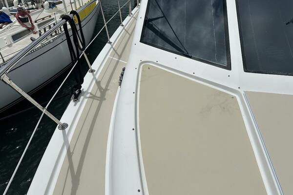 50ft Jefferson Yacht For Sale