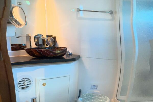 50ft Jefferson Yacht For Sale