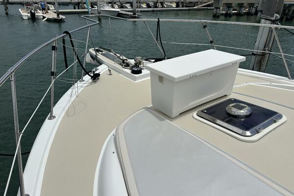 50ft Jefferson Yacht For Sale