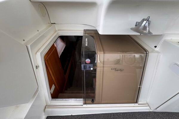 35ft Silverton Yacht For Sale