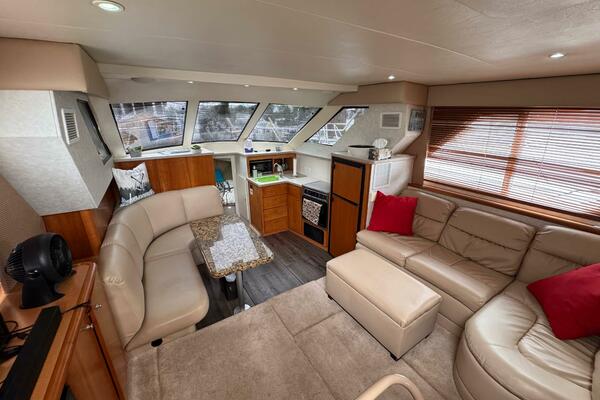 35ft Silverton Yacht For Sale