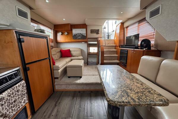 35ft Silverton Yacht For Sale