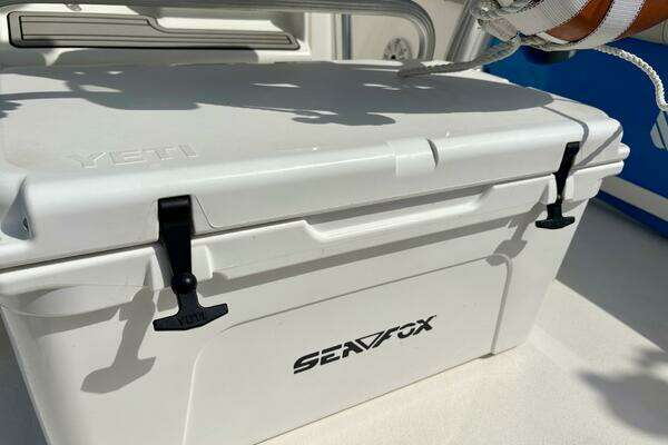 2020 Sea Fox 24