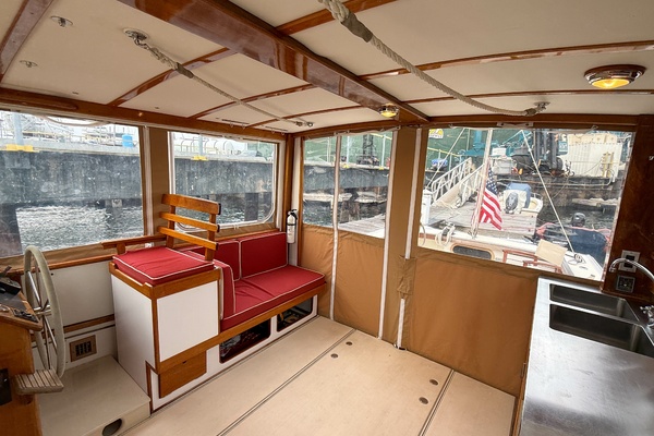 Double Shot 38ft John Williams Yacht For Sale