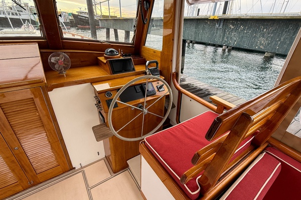 Double Shot 38ft John Williams Yacht For Sale