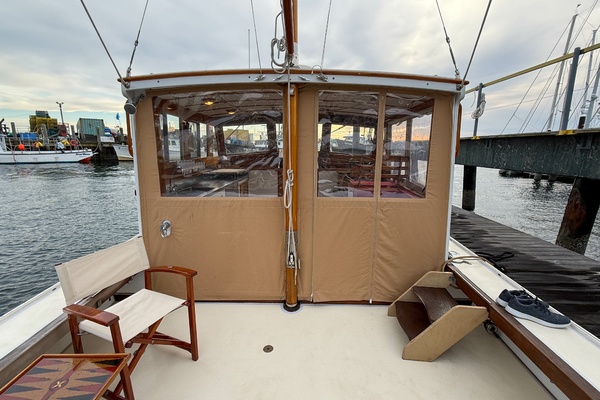 Double Shot 38ft John Williams Yacht For Sale