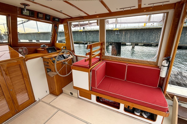 Double Shot 38ft John Williams Yacht For Sale