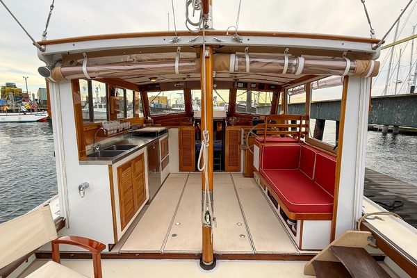 Double Shot 38ft John Williams Yacht For Sale