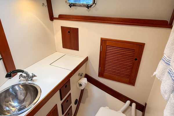 Double Shot 38ft John Williams Yacht For Sale