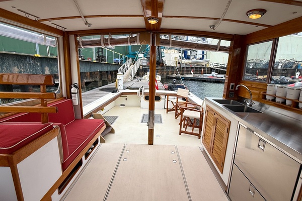 Double Shot 38ft John Williams Yacht For Sale