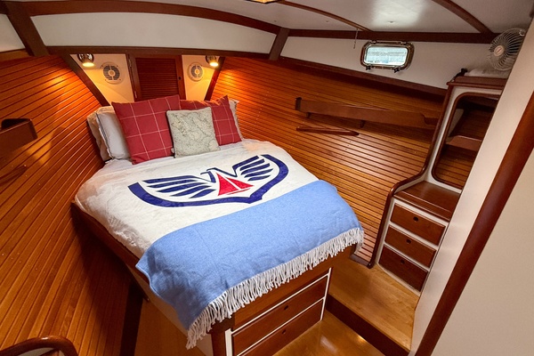 Double Shot 38ft John Williams Yacht For Sale