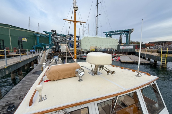 Double Shot 38ft John Williams Yacht For Sale