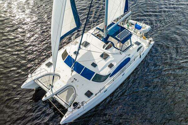 Photo of the 1995 Prout 45 "Solitude"