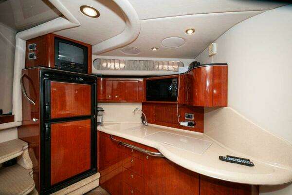 Had 2 Have It 38ft Sea Ray Yacht For Sale