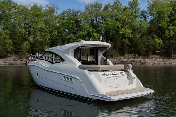 37ft Carver Yacht For Sale