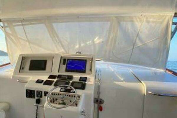 Photo of the 2004 Cabo 45 Express Los Suenos Edition