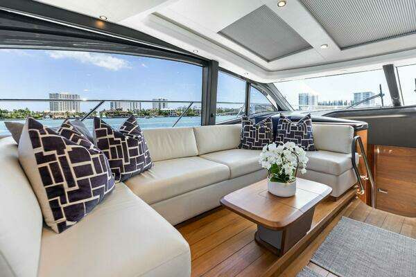 Princess V55 Yacht For Sale