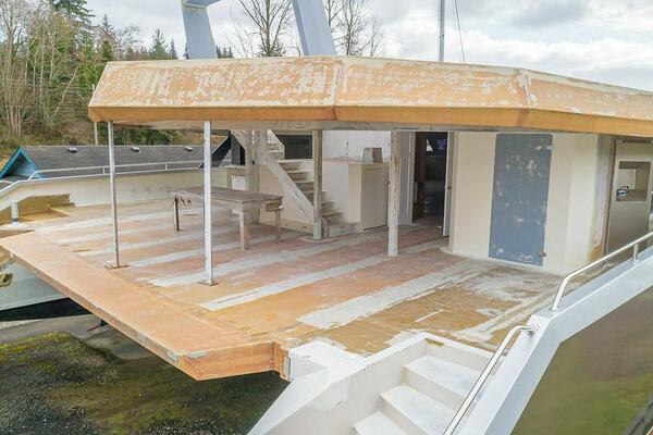 86ft Catamaran Yacht For Sale