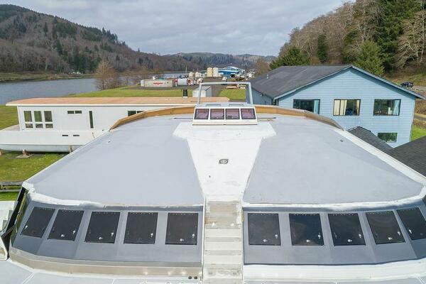 86ft Catamaran Yacht For Sale