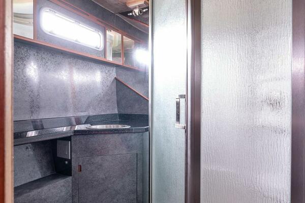 86ft Catamaran Yacht For Sale