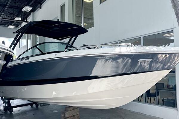 Photo of the 2024 Chaparral 250 OSX