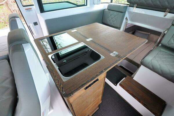 Axopar 37 Cross Cabin Yacht For Sale