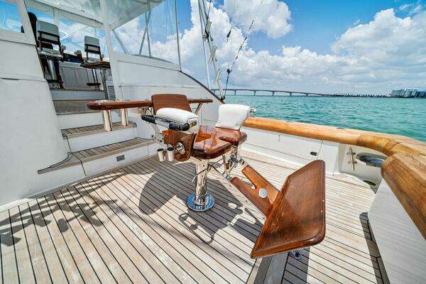 Buddy Davis 52 Express Yacht For Sale