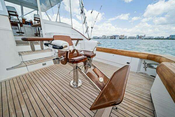 Buddy Davis 52 Express Yacht For Sale