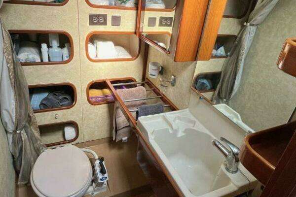 Amel Super Maramu Yacht For Sale