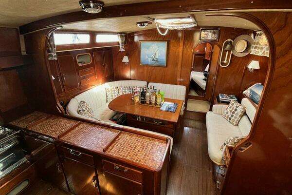 Amel Super Maramu Yacht For Sale