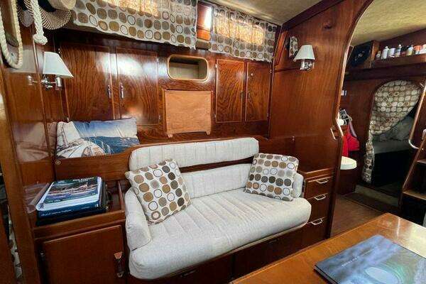 Amel Super Maramu Yacht For Sale