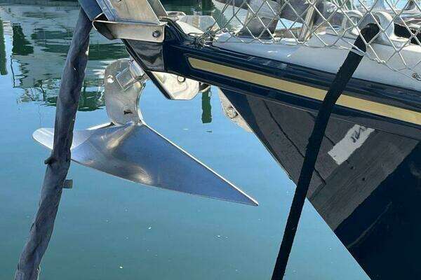 Amel Super Maramu Yacht For Sale