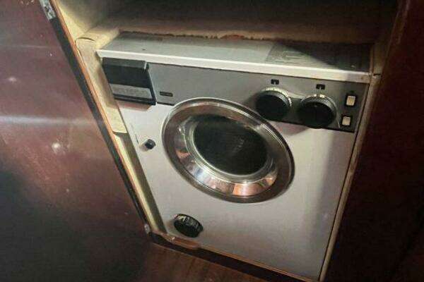 Amel Super Maramu Yacht For Sale