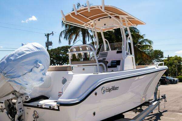 Photo of the 2025 Edgewater 208CC