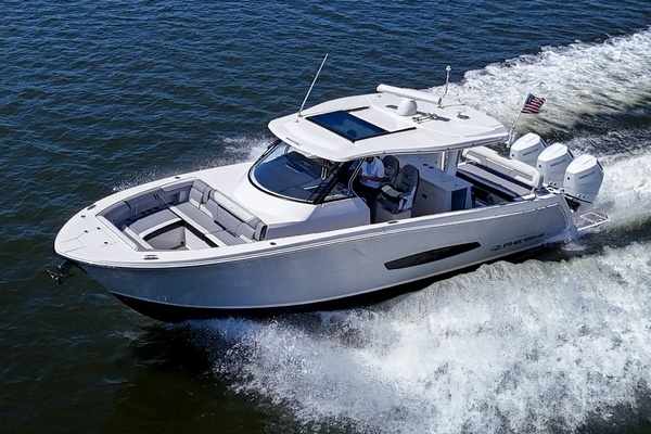 38-ft-Regal-2026-38 SAV-Sea Bright New Jersey United States yacht for sale
